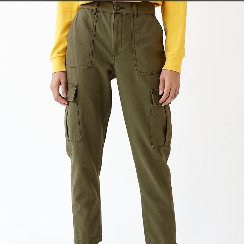 Aritzia TNA Erving pants